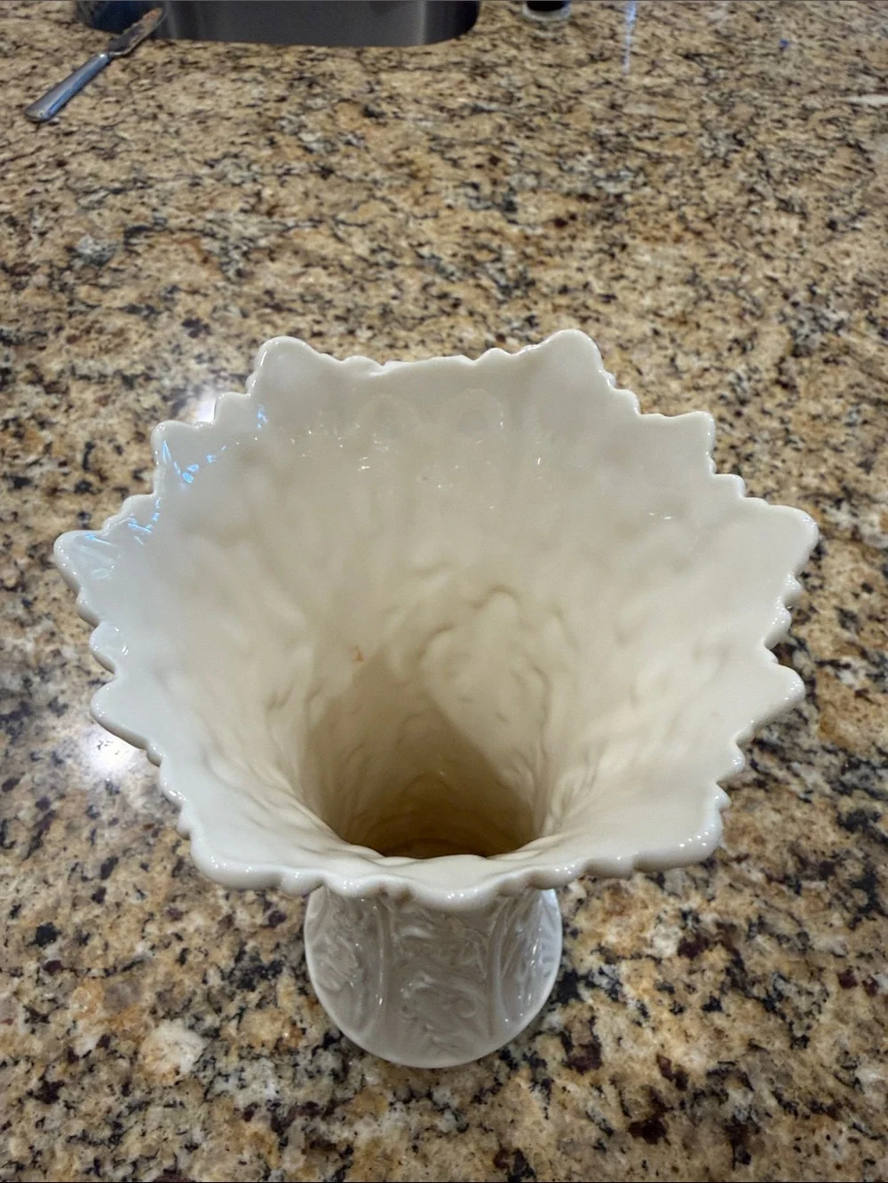 Lenox White Embossed Ceramic Vase with Scalloped Rim